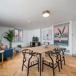 Luxury Flats Near Big Ben And London Eye