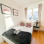 Lux 3 Bedroom Penthouse In Borough Near The Shard, Bermondsey