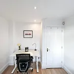 Lux 3 Bedroom Penthouse In Borough Near The Shard, Bermondsey