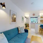 1 Bedroom Superior Apartment In Kilburn