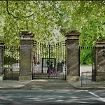Cosy 2 Bedroom Apartment 2 Min To Hyde Park
