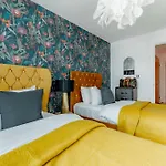AWESOME LOCATION LONDON EYE LARGE 2 Bedroom Flat