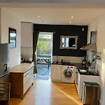 Luxury Maisonette In Top London Location