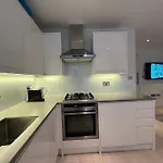 Soho Fantastic Apartment