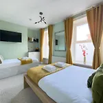 Camden Rooms