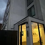 Modern Apartment Near Central London