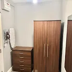 Modern En-Suite Rooms By Finsbury Park Station 8 Mins To King\'S Cross By Tube
