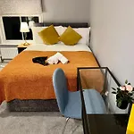 Modern En-Suite Rooms By Finsbury Park Station 8 Mins To King\'S Cross By Tube