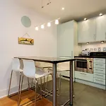Veeve - Apartment in St Georges Vauxhall