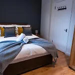 Central London House 10 Mins Walk To Regents Park