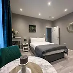 Double Room London