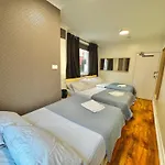 Twin Tower Hotel