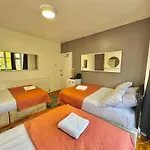 Twin Tower Hotel