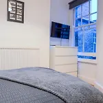 Liberty Stockwell Rooms