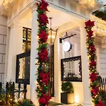 2 Chesham Hotel