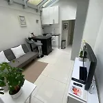Modern Central Flat In Angel