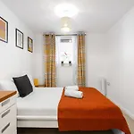 Pass The Keys Modern Tottenham Hale Apartment Perfect For Leisure