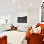 House With Garden Next Wembley Stadium Free Parking
