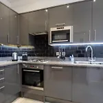 Modern Apartment In Central London
