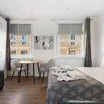 Hafh In Paddington - Double Studio 2