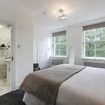 Park Lane Apartment