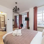 Arte Stays - 3-Bed Flat With 3 Bathrooms - Heart Of Finchley Road - 2 Min Walk To Underground Station