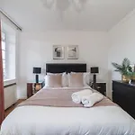 Arte Stays - 3-Bed Flat With 3 Bathrooms - Heart Of Finchley Road - 2 Min Walk To Underground Station