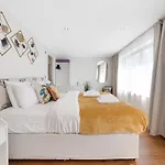 Hermitage Road Apartment By Morethanstays