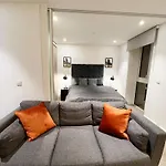 Tower Bridge Luxury Apartments