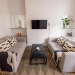The Maddox - Serviced Apartments