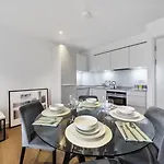 Luxury Flat In Zone 1 Near Tower Bridge