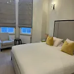 Luxury First Floor Flat In Knightsbridge