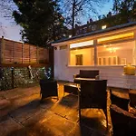 London St Pancras Luxury Apt