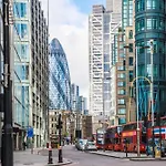 Apartment In The Heart Of London