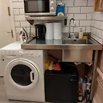 Tiny Space Central London Zone 1