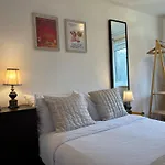 Cozy Apartment Near Central London