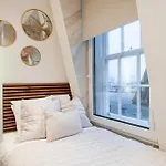 Bryanston Apartments