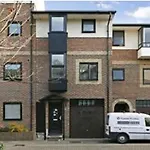 3Bed House In Canary Wharf With Parking