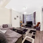 London House In Great Location
