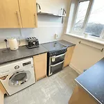 1 Bedroom Apt In Woolwich With Free Parking