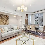 Stunning 2Bed 2Bath Apt In Earls Court Sleeps Six