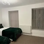 Beautiful Home In Central London