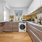 Charming Apartment By Hyde Park