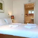 Tower Hill Serviced Apartments