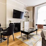 Avari Apartments - Winchester Collection