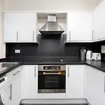 Paddington Modern Apartments