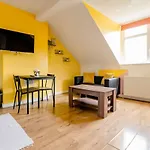 Comfortable Room In Seven Sisters, London