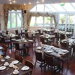 Glenlyn Hotel