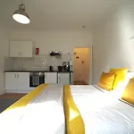 Glenmore Suites