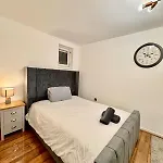 Central London Getaway Hyde Park Mayfair Camden